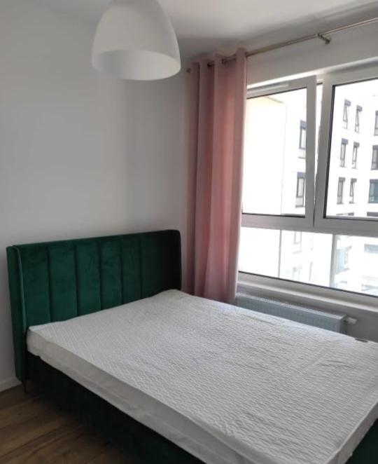 Airport Apartment Warsawa Bagian luar foto
